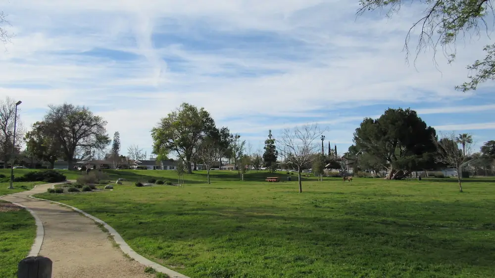 Beautiful walking path at Valley Glen Park