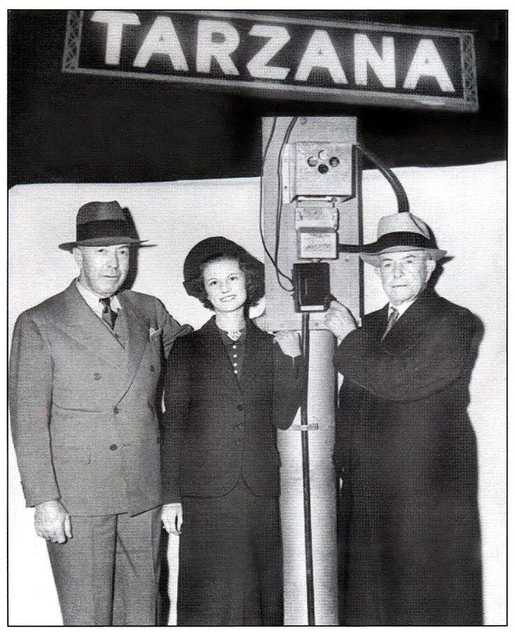 Tarzana 1936